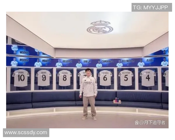 足球明星观战NBA遭遇尴尬瞬间引发热议球迷反应不一